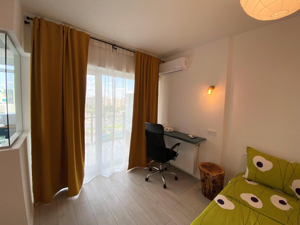 Plaza View Studio Bucharest Exterior photo