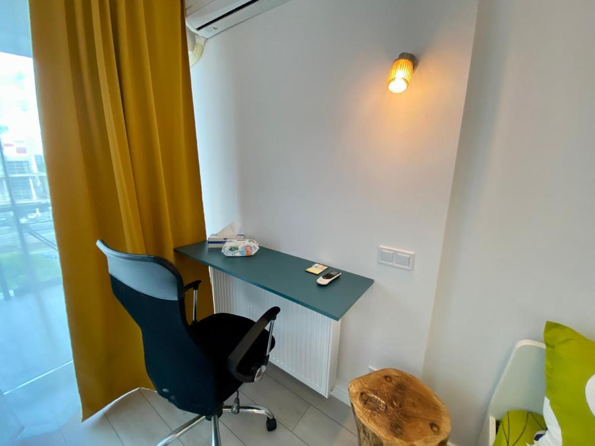 Plaza View Studio Bucharest Exterior photo